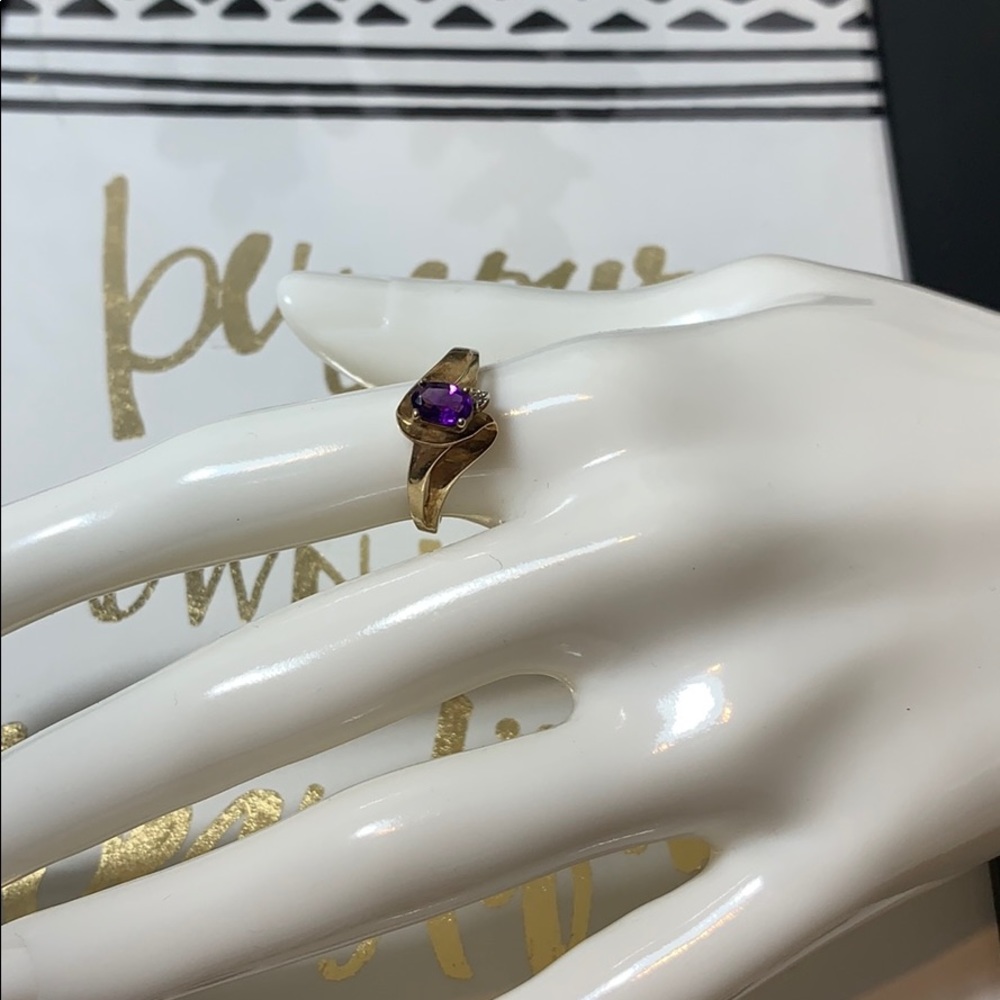 Amethyst purple gold ring 6.5 10k w box 2.4 grams - Picture 2 of 8